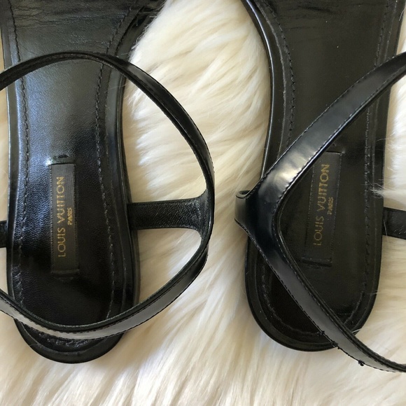 Louis Vuitton Two Tone Studs Strap Open Toe Sandal - Picture 3 of 8